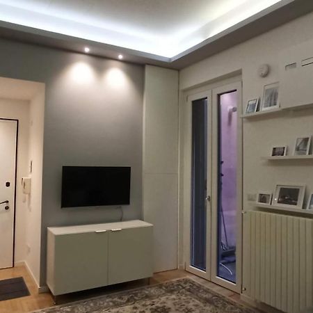 Luxury House Lupetta 3 Apartment Milano Exterior foto