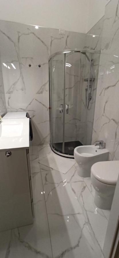 Luxury House Lupetta 3 Apartment Milano Exterior foto